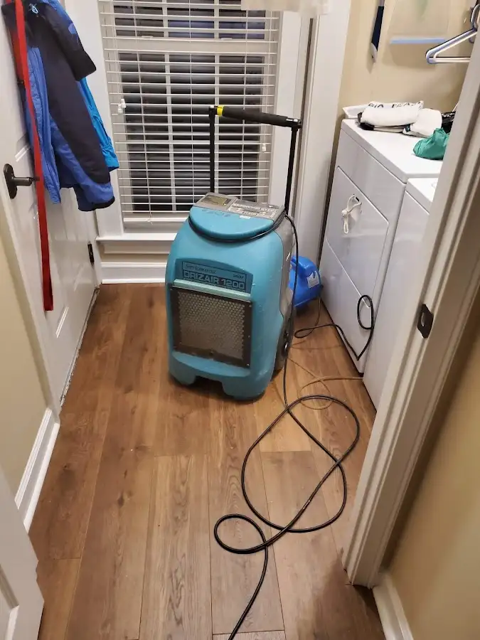 Commercial dehumidifier deployed for Flood Damage Cleanup in Clover Creek